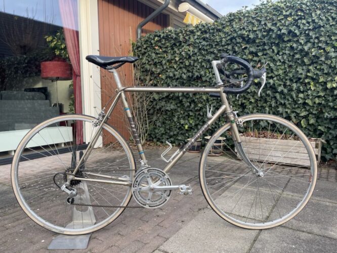 Koga Myata Traveller (1983)