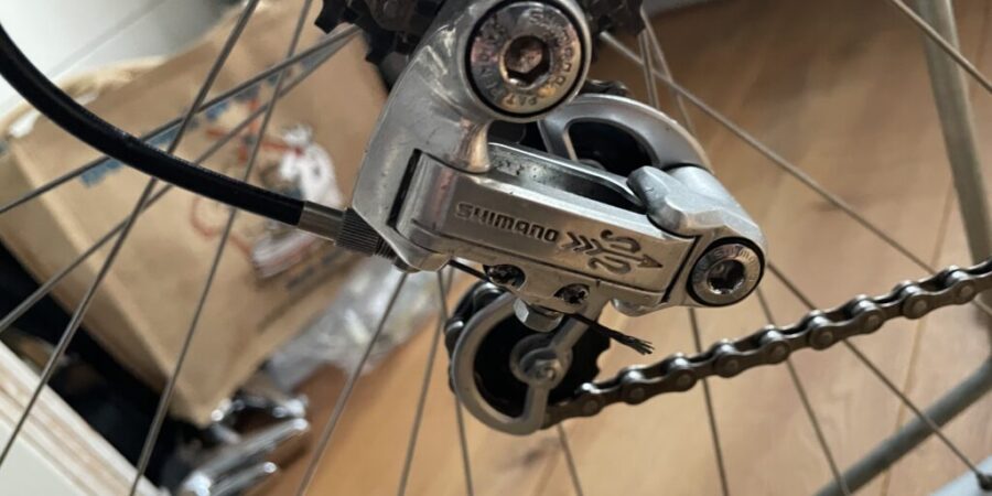 Shimano Altus derailleur